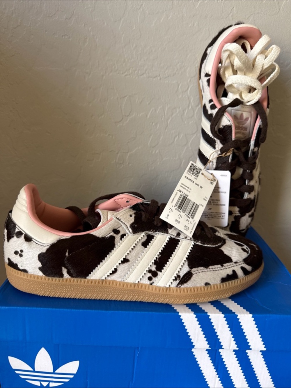 adidas Samba OG Sneakers - Brown/White with Pink Lining size 9 women